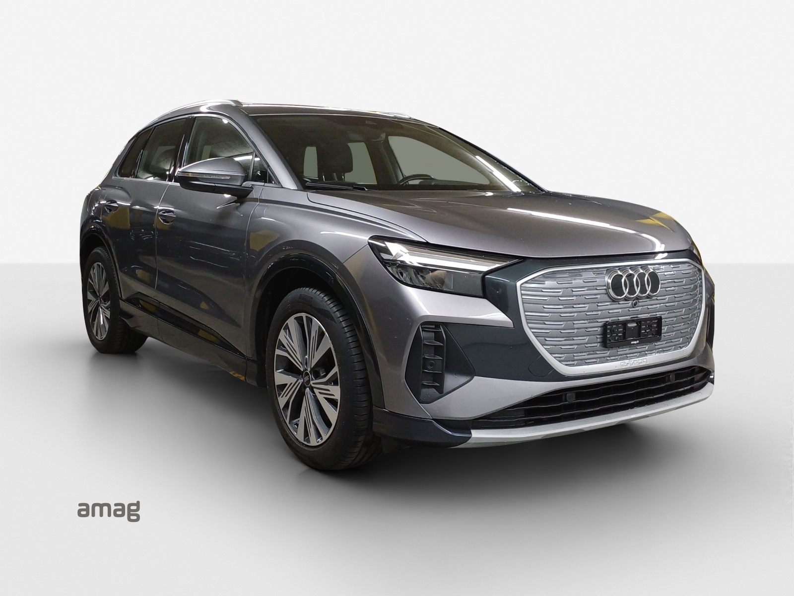 AUDI Q4 e-tron 50 quattro-image-6