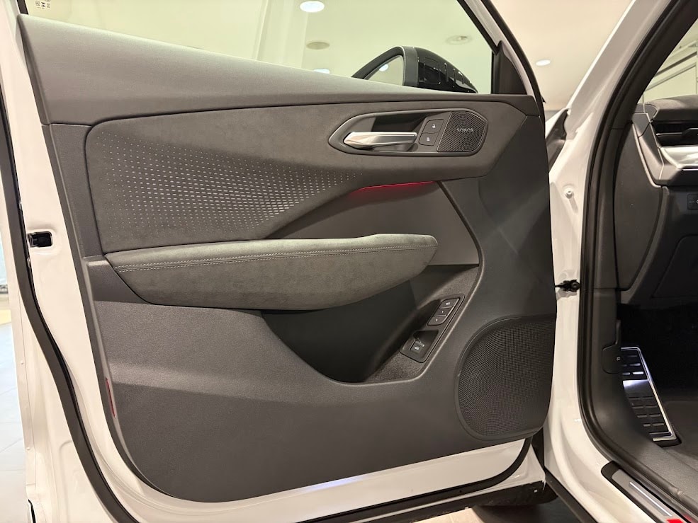 AUDI Q3 SUV TFSI quattro 195 kW S tronic-image-2