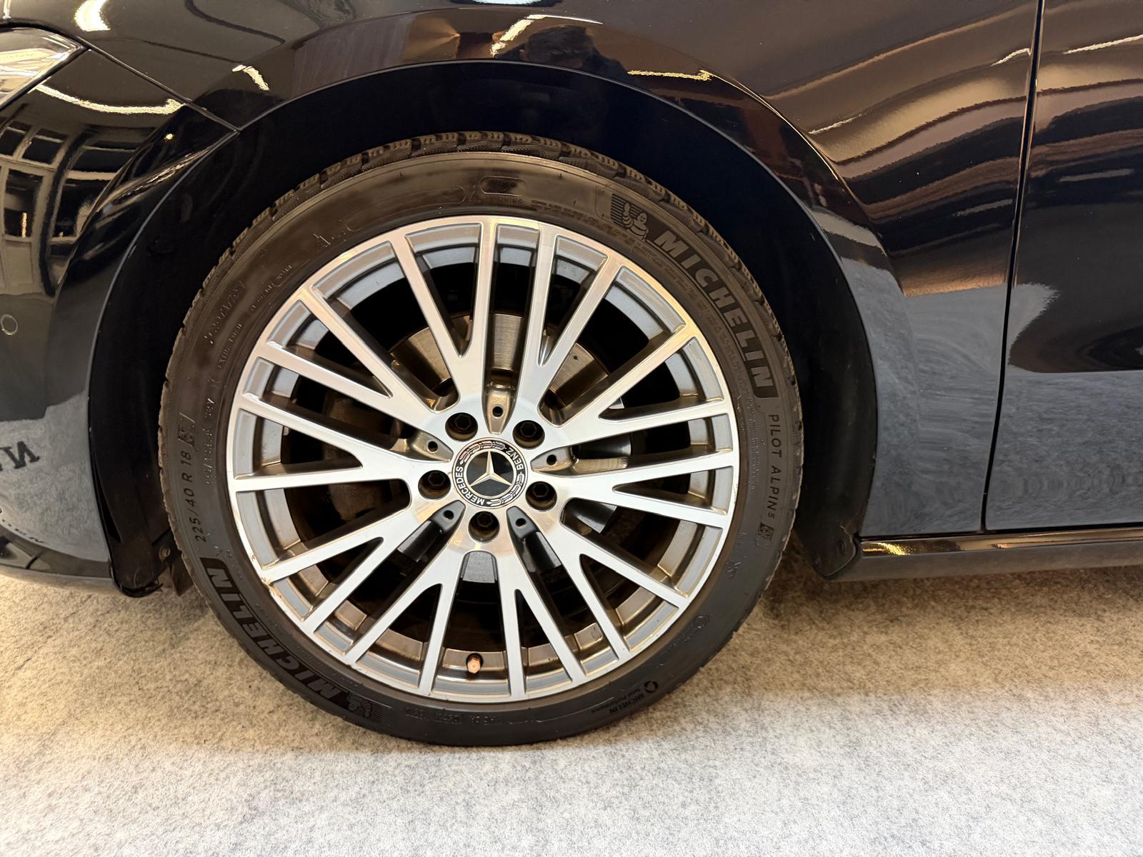 MERCEDES-BENZ CLA 200 d Progressive-image-11