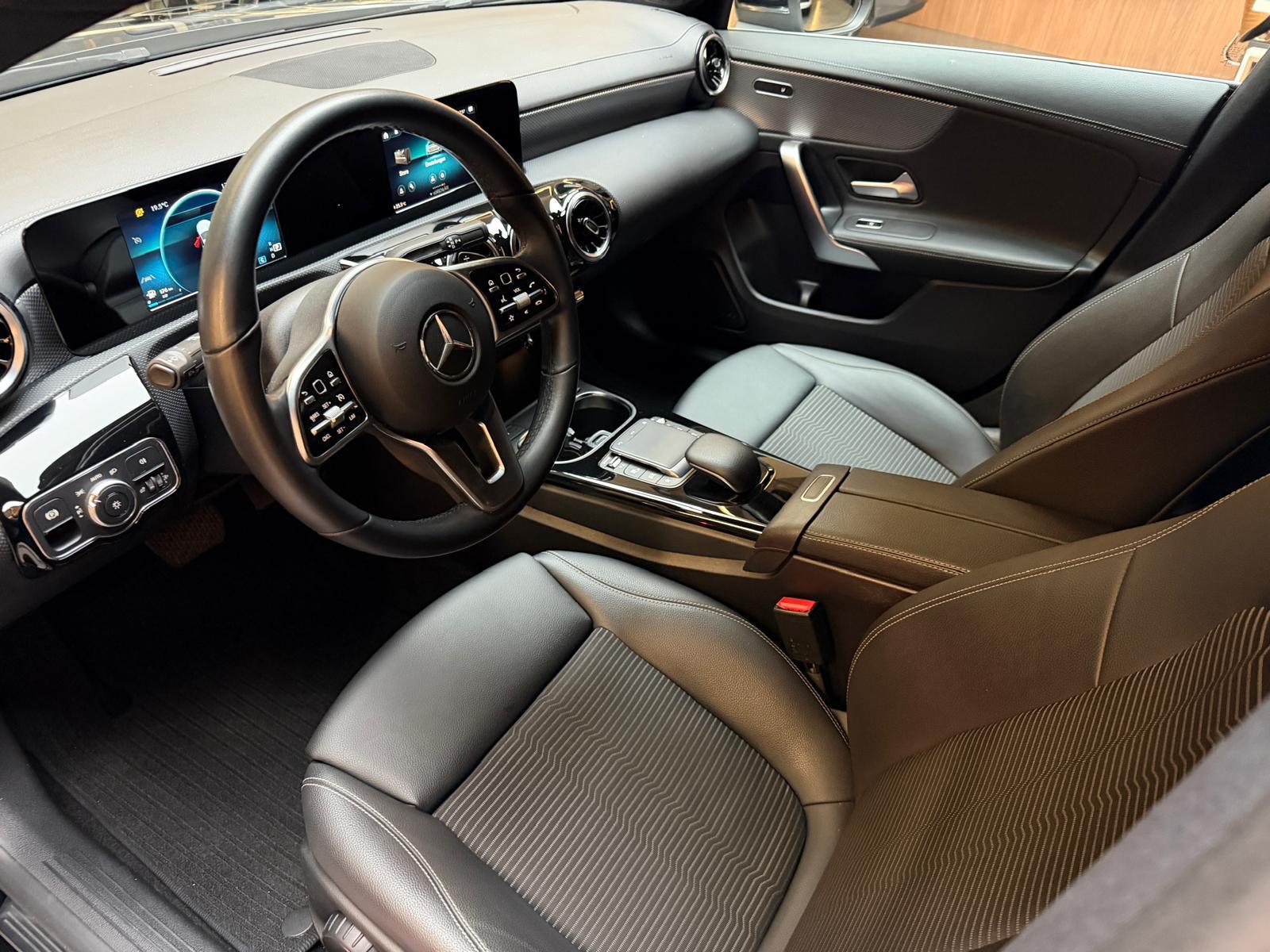 MERCEDES-BENZ CLA 200 d Progressive-image-15