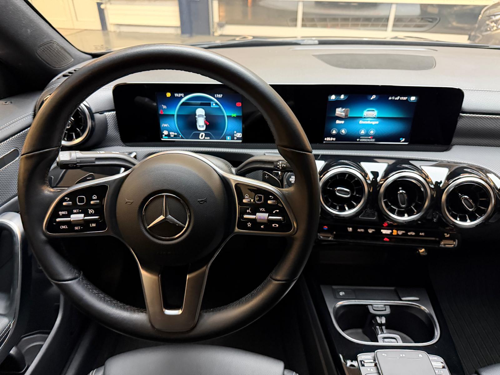 MERCEDES-BENZ CLA 200 d Progressive-image-13