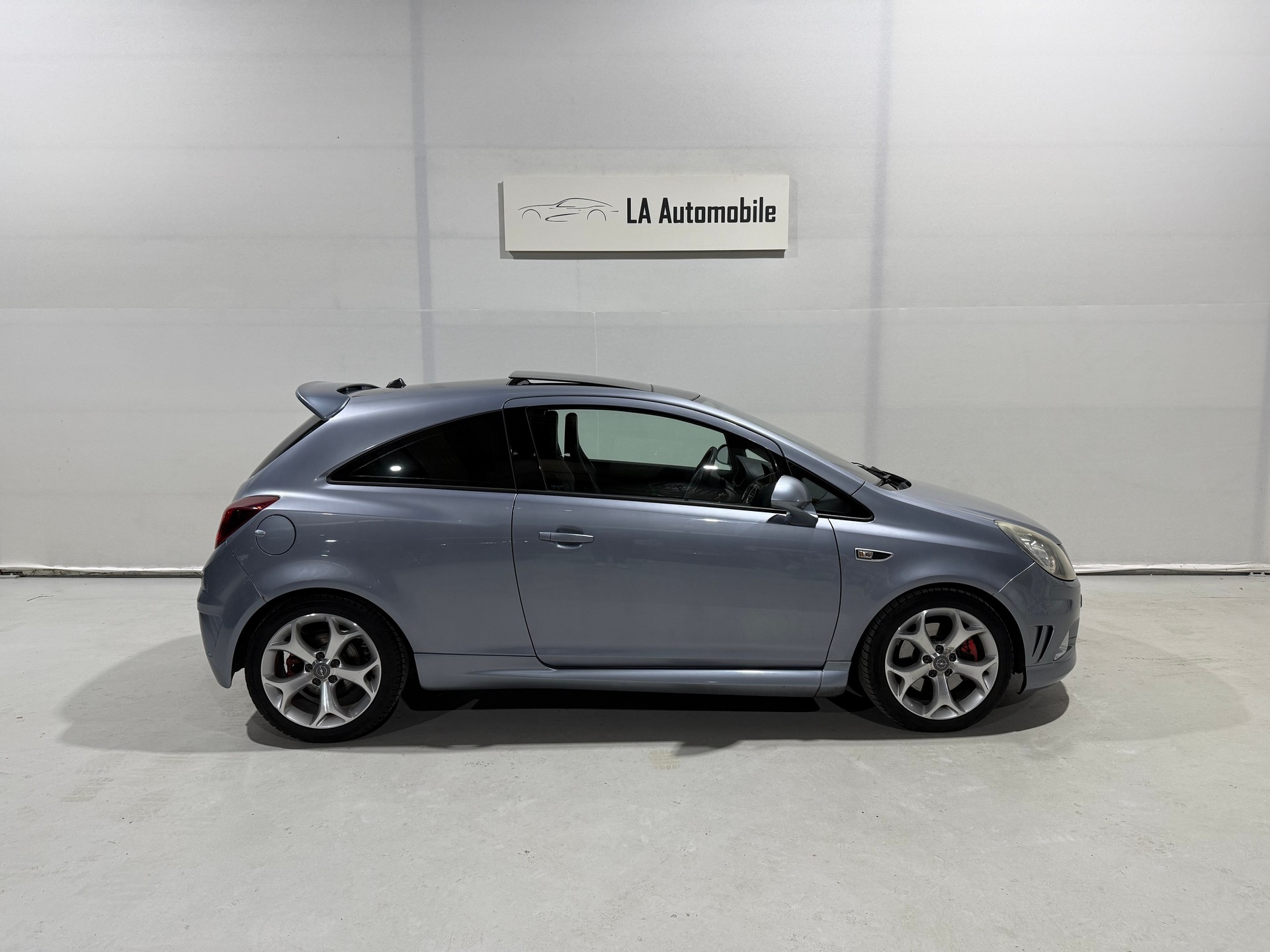 OPEL Corsa 1.6 Turbo OPC-image-6