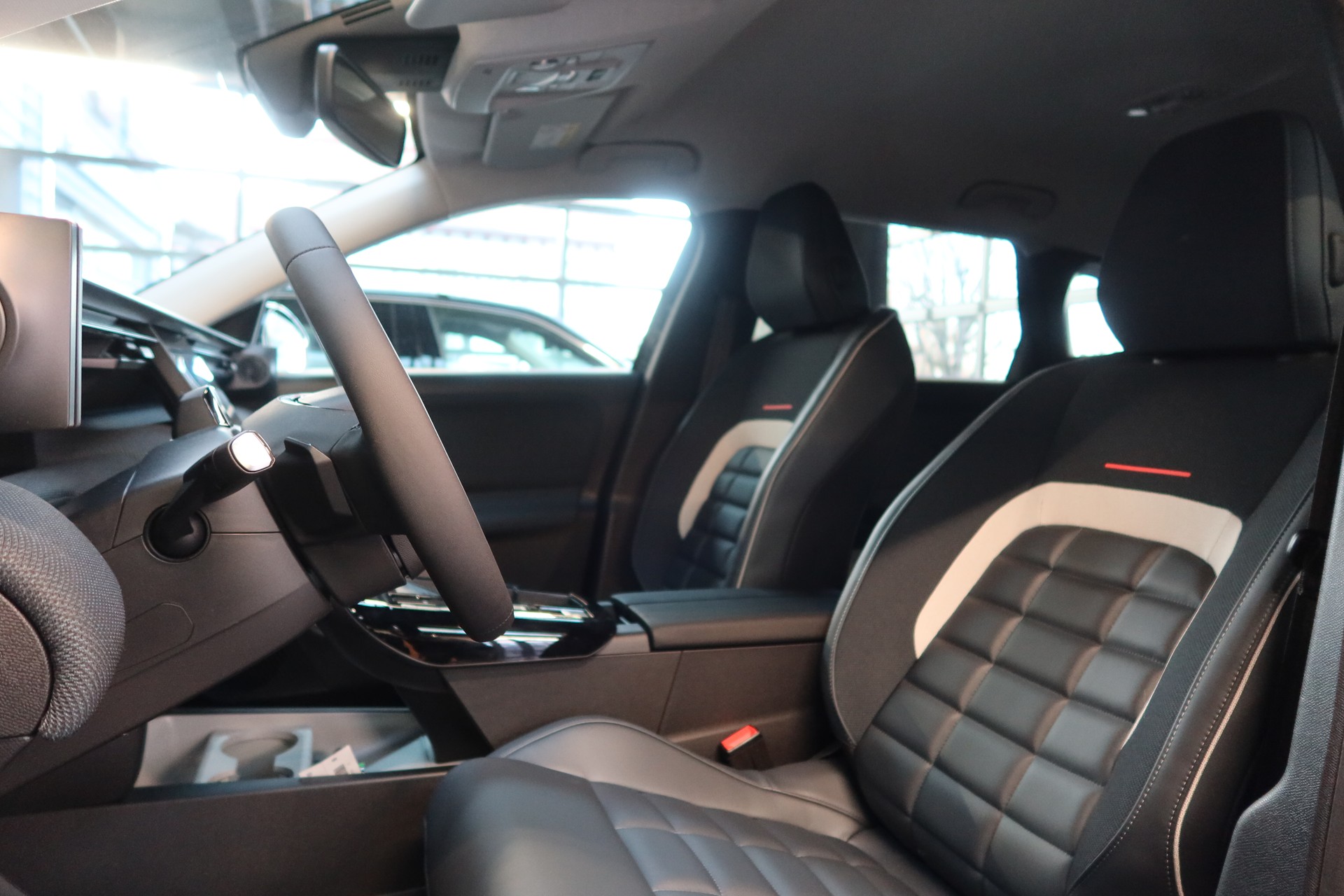 CITROEN C5 Aircross 1.6 PHEV Max-image-13