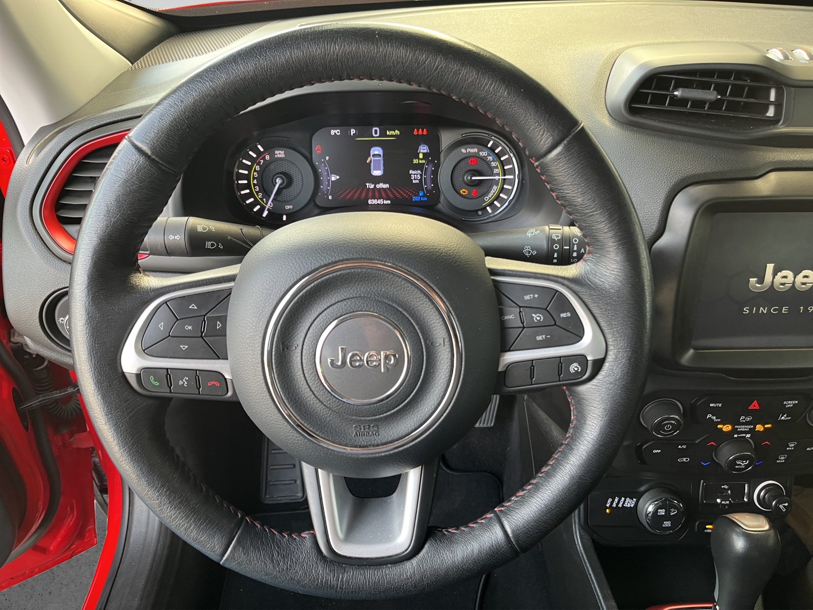 JEEP Renegade 1.3 T PHEV Trailhawk Plus AWD-image-8