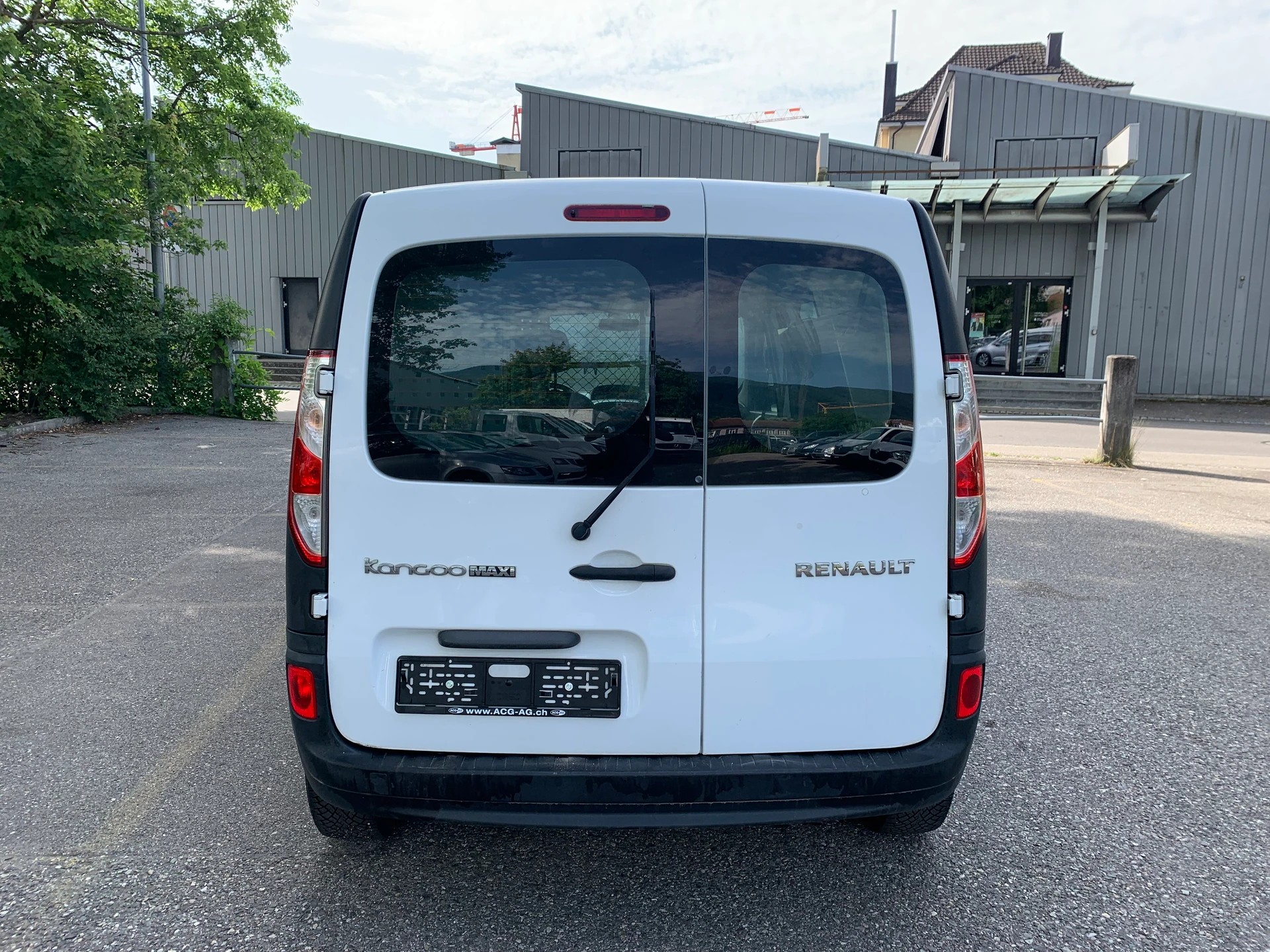 RENAULT Kangoo Maxi dCi 90 ENERGY Business 2 Pl./2 pl. ** Klimaanlage ** 02x Sitze ** Tempomat * Nutzlast 768Kg * Frisch Ab MFK-image-9