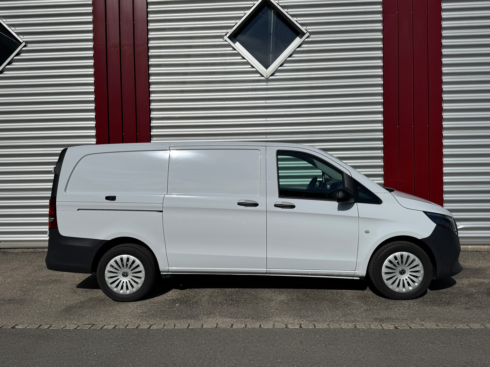 MERCEDES-BENZ Vito 116 CDI 9G-Tronic Pro-image-2