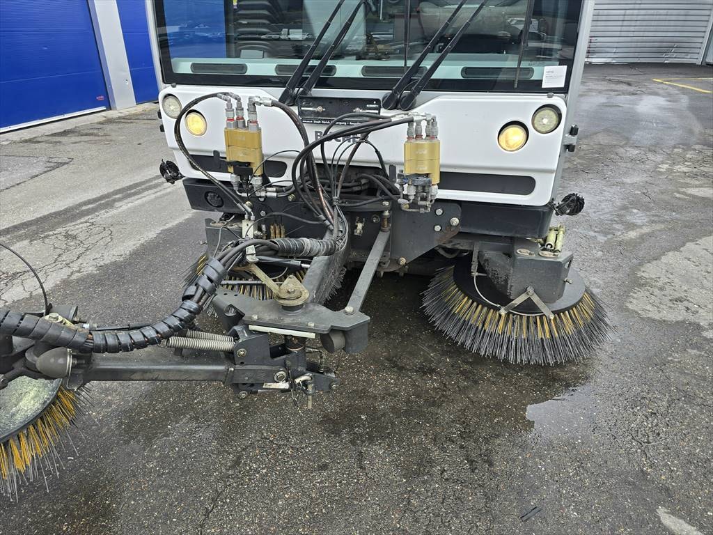 BUCHER CityCat 5006 4.5-image-14