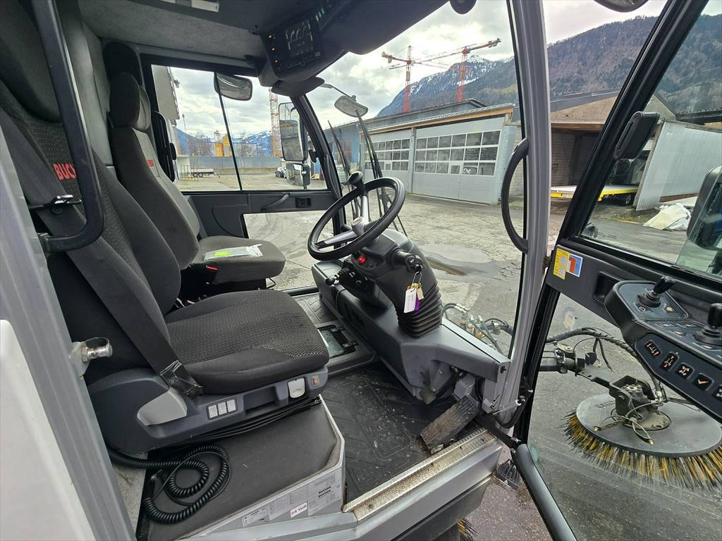 BUCHER CityCat 5006 4.5-image-8