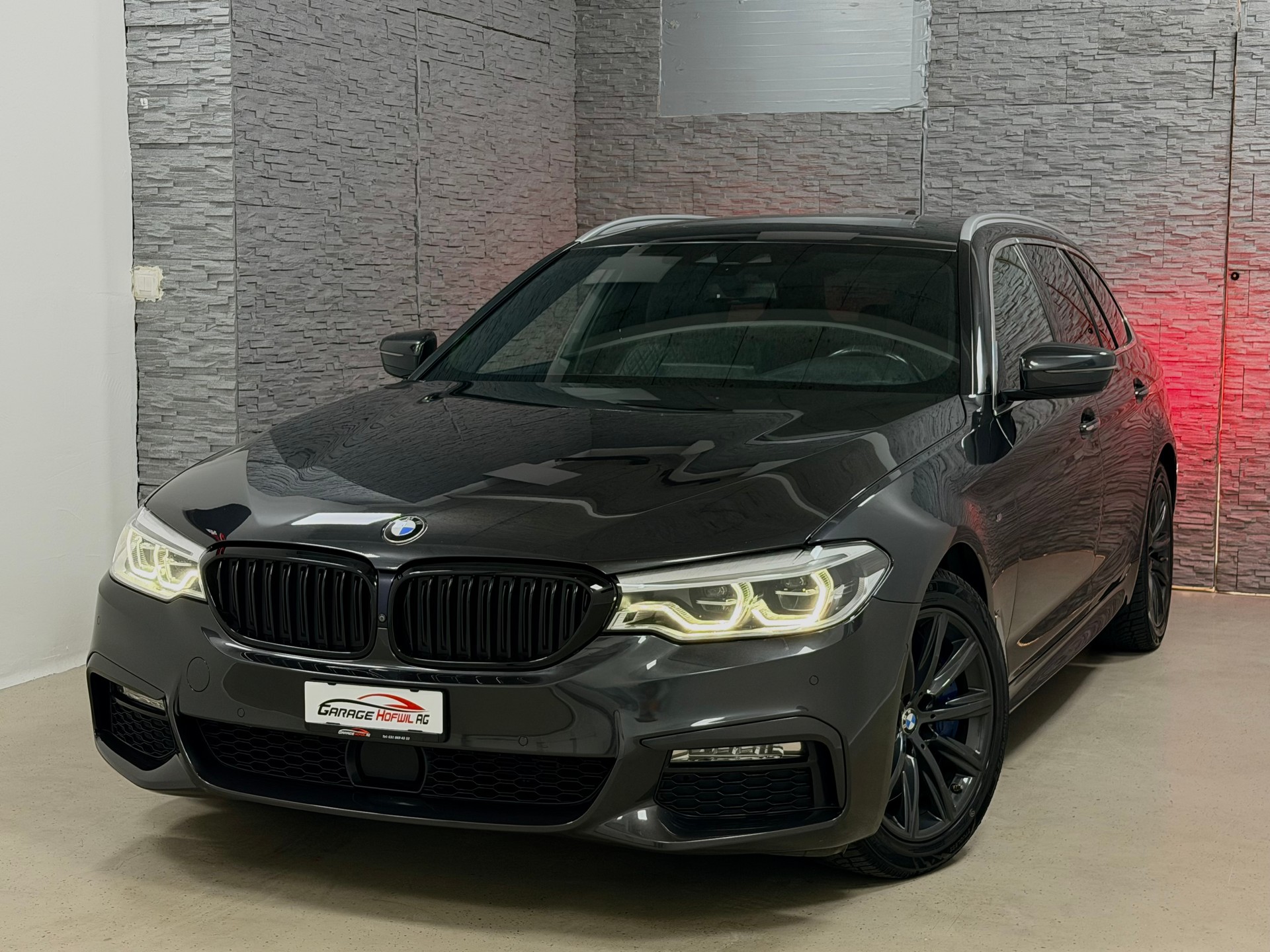 BMW 540d xDrive Touring Steptronic CH - FZG-image-1