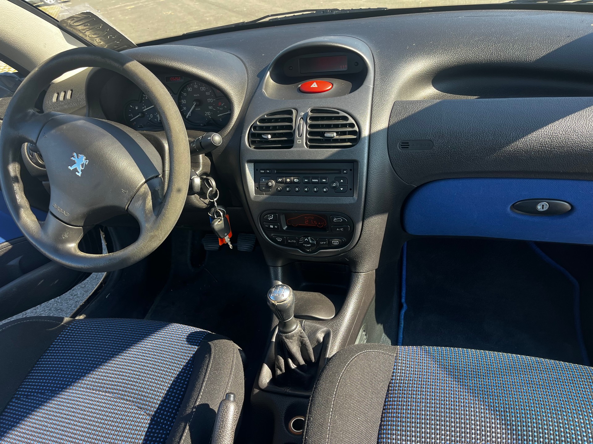 PEUGEOT 206 CC 1.6 16V-image-10
