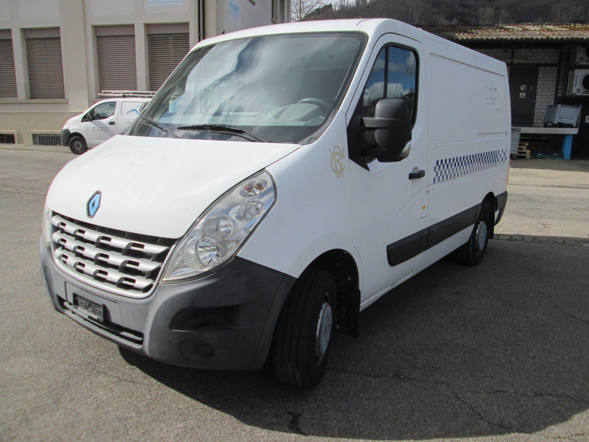 RENAULT Master T33 2.3dCi L1H1-image-0