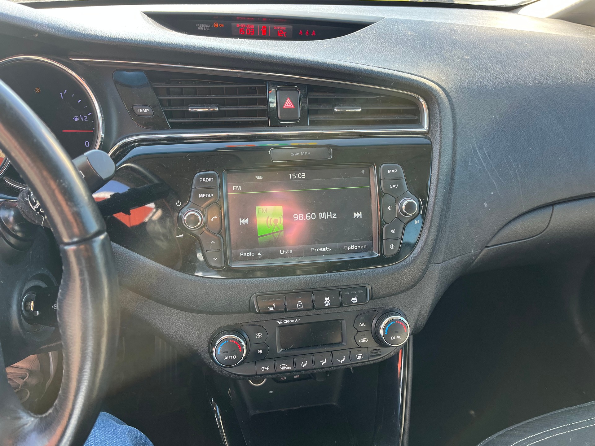 KIA Cee'd Sportswagon 1.0 T-GDi Swiss Champion-image-8