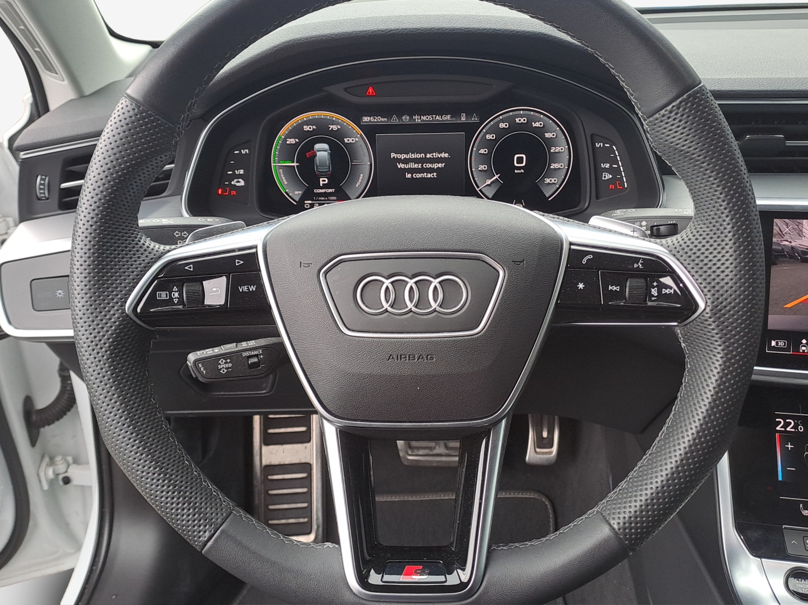 AUDI A6 Avant 55 TFSIe S line quattro S-tronic-image-10