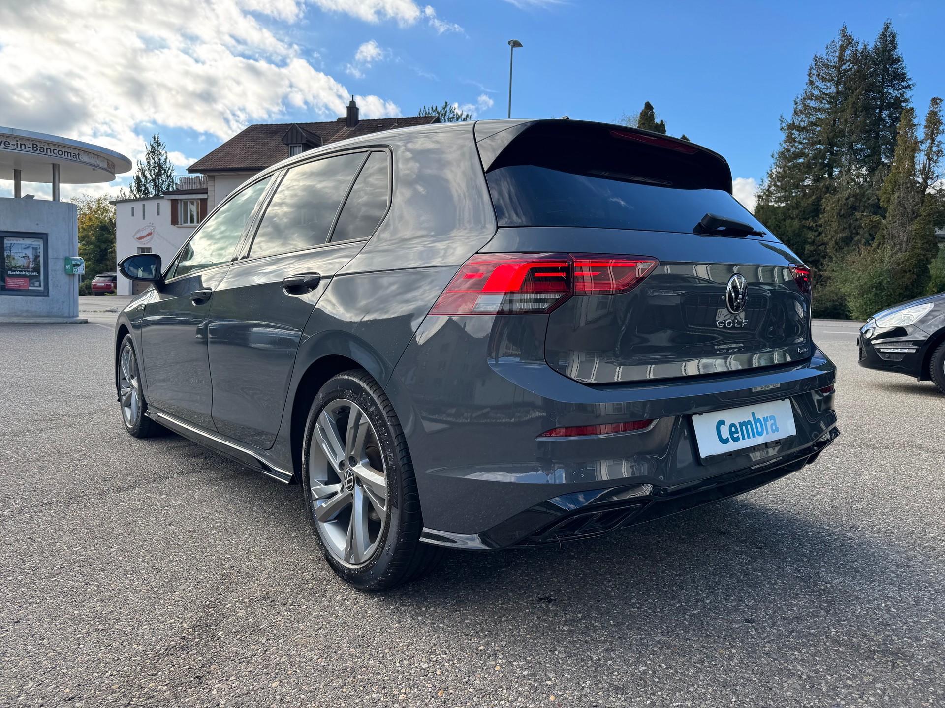 VW Golf 2.0 TSI R-Line DSG 4 Motion-image-7
