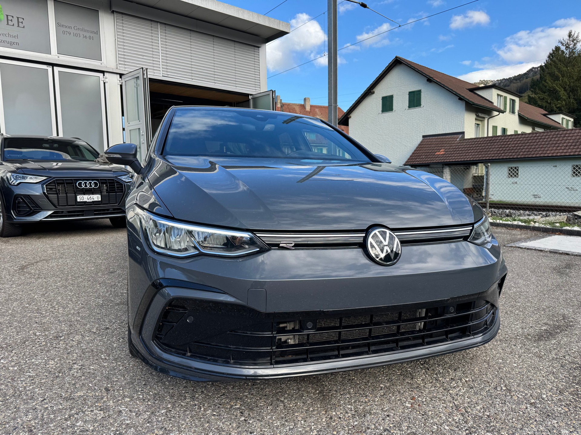VW Golf 2.0 TSI R-Line DSG 4 Motion-image-3