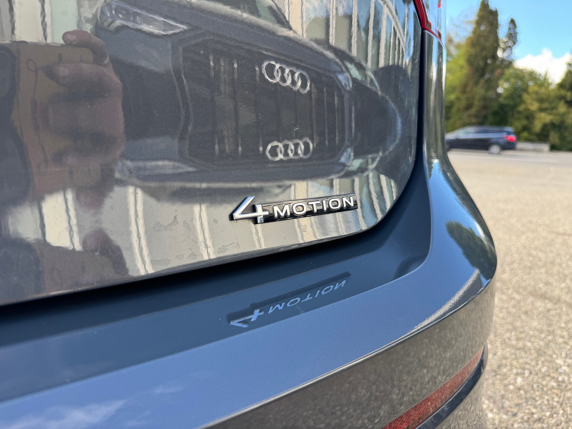 VW Golf 2.0 TSI R-Line DSG 4 Motion-image-10