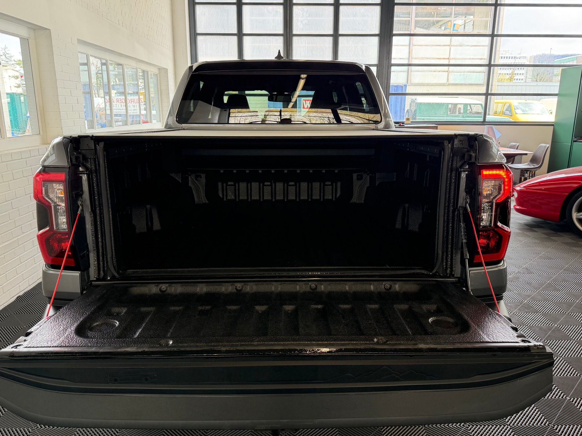 FORD Ranger Wildtrak MS-RT 3.0 Eco Blue 240 PS 4X4 e-4WD Automat-image-4