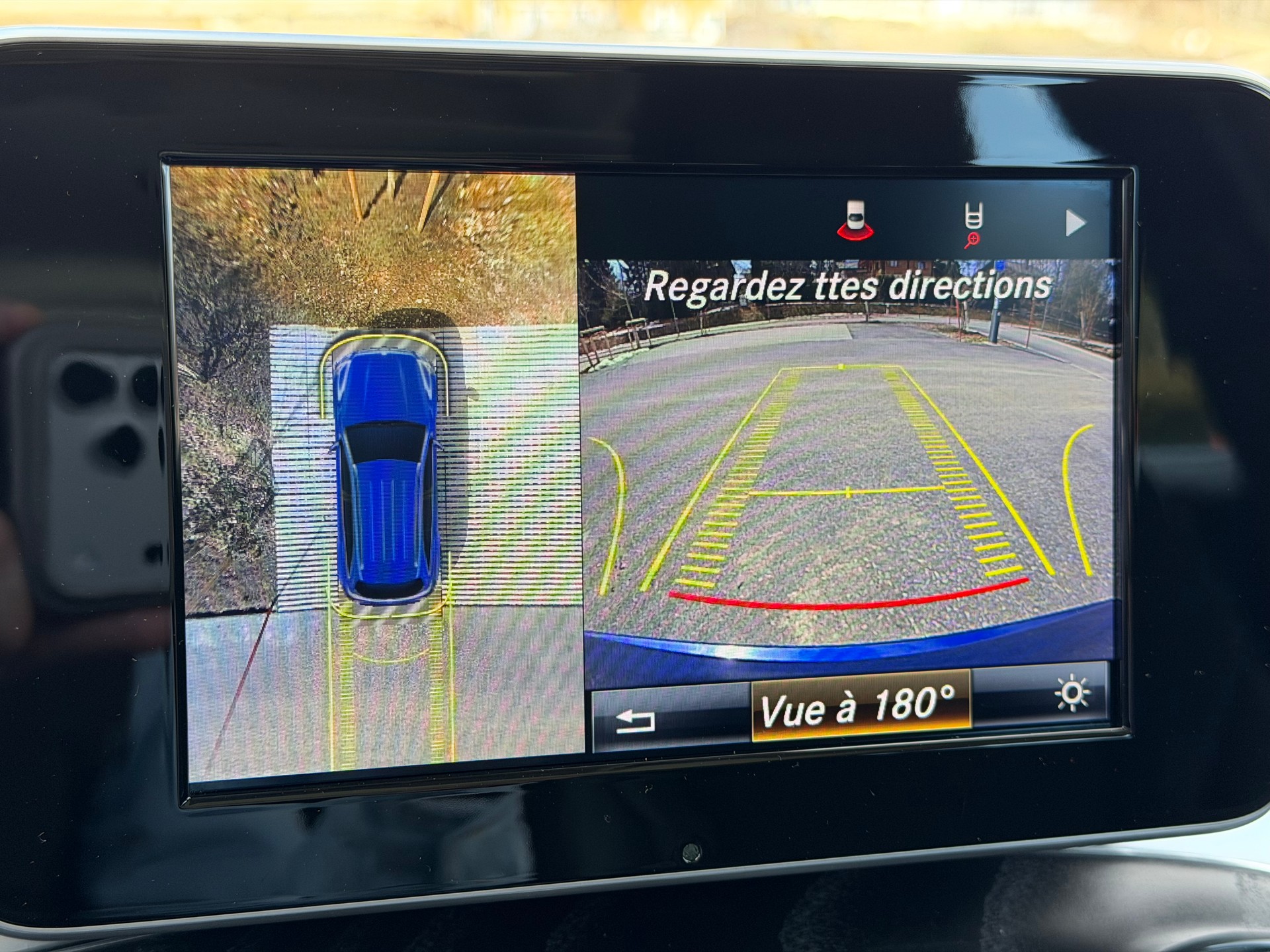 MERCEDES-BENZ GLC 350 e AMG Line 4Matic 7G-Tronic-image-13