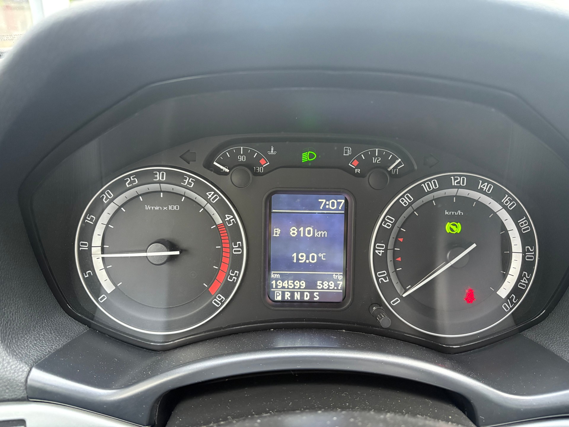 SKODA Octavia 2.0 TDI RS DSG-image-9