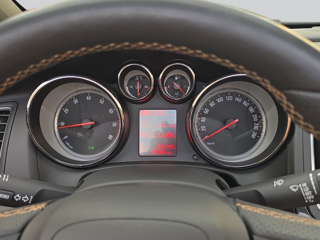OPEL Cascada 1.6 T eTEC Cosmo-image-18