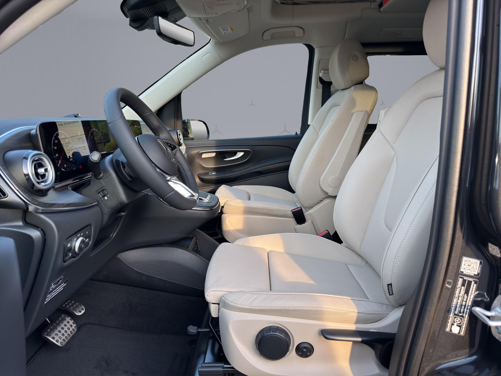 MERCEDES-BENZ Marco Polo 300 d-image-9