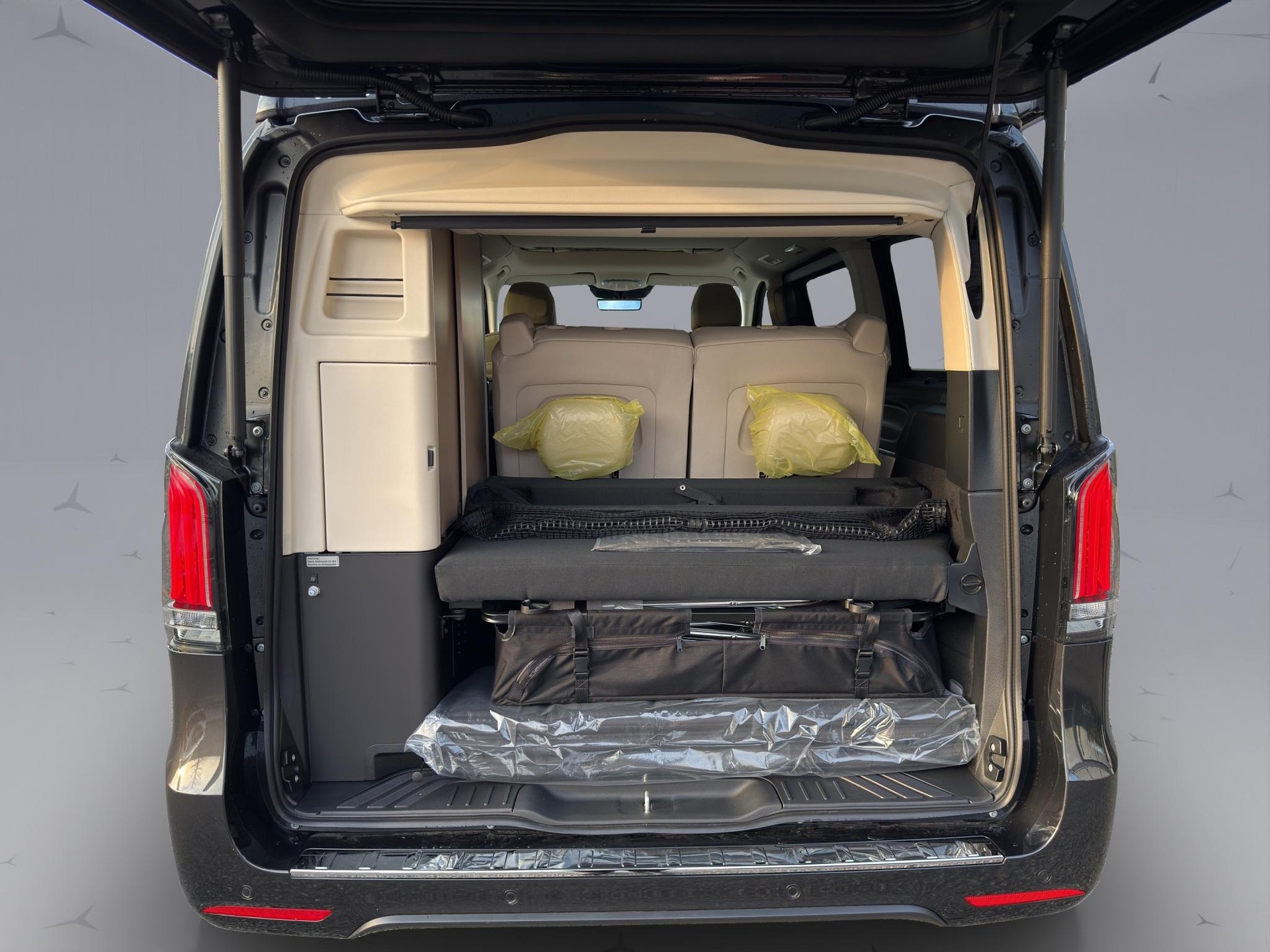 MERCEDES-BENZ Marco Polo 300 d-image-17