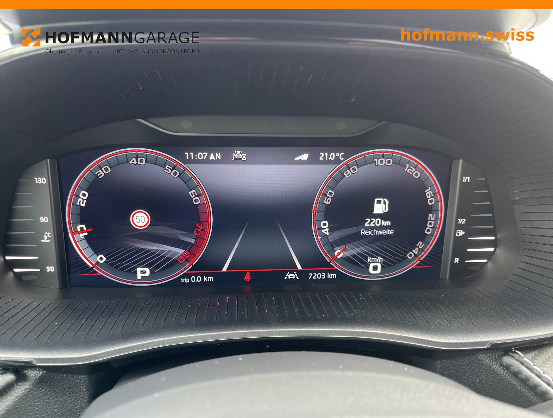 SKODA Fabia 1.0 TSI Monte Carlo DSG-image-10