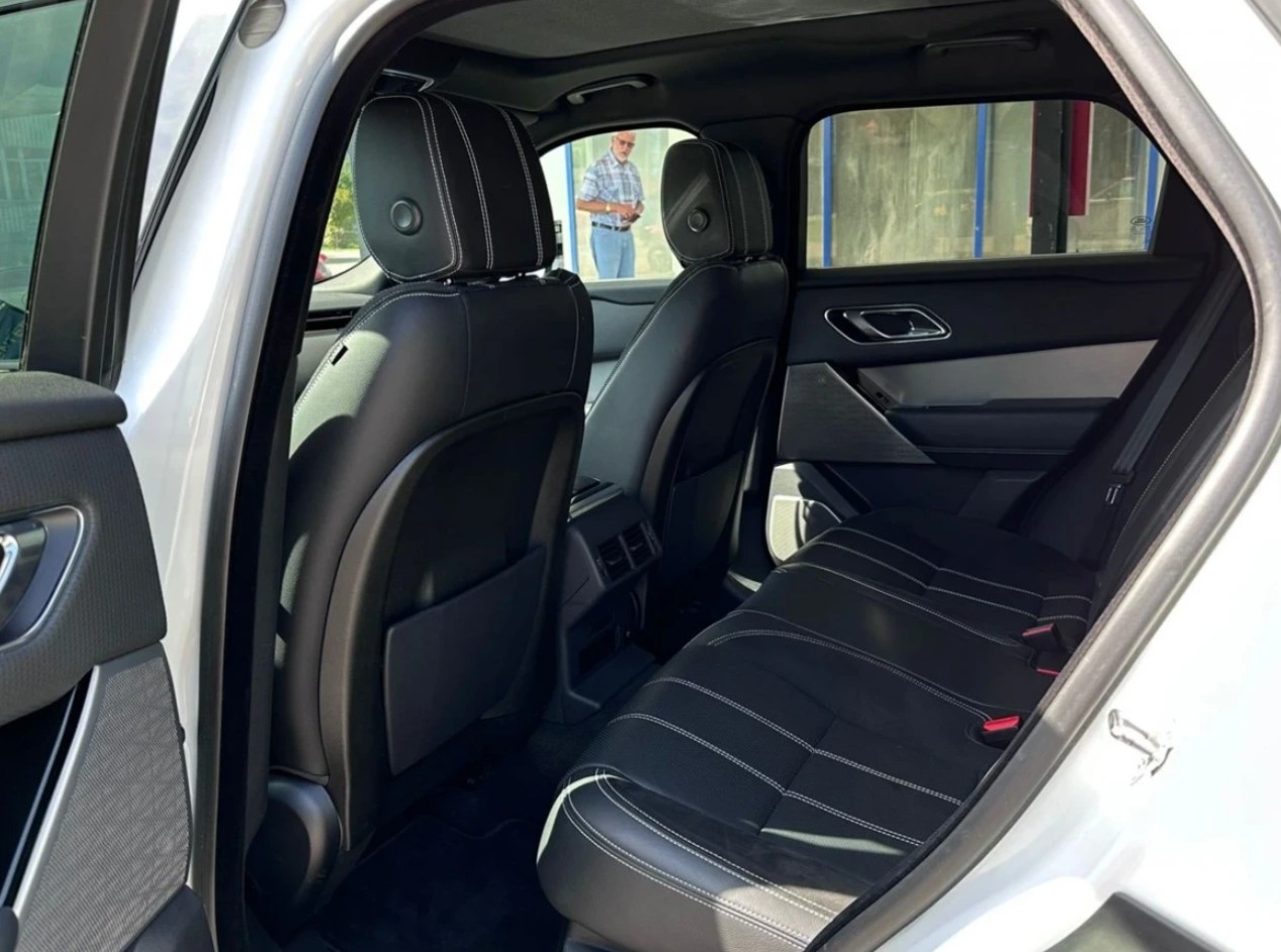 LAND ROVER Range Rover Velar R-Dynamic D SE 300 Automatic *Top Zustand**Top Ausstattung**Anhängerkupplung*-image-9