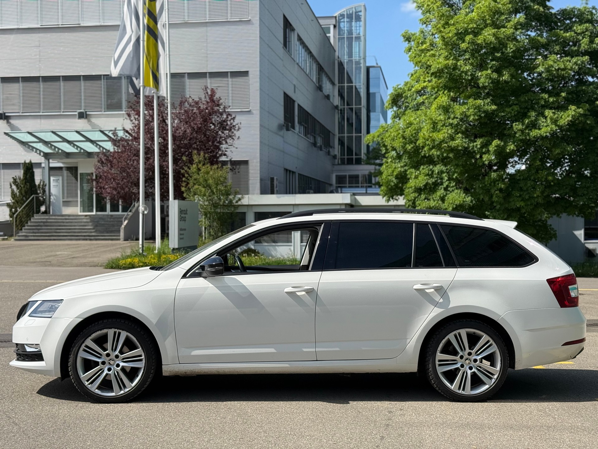 SKODA Octavia 1.5 G-tec Style CNG-image-1