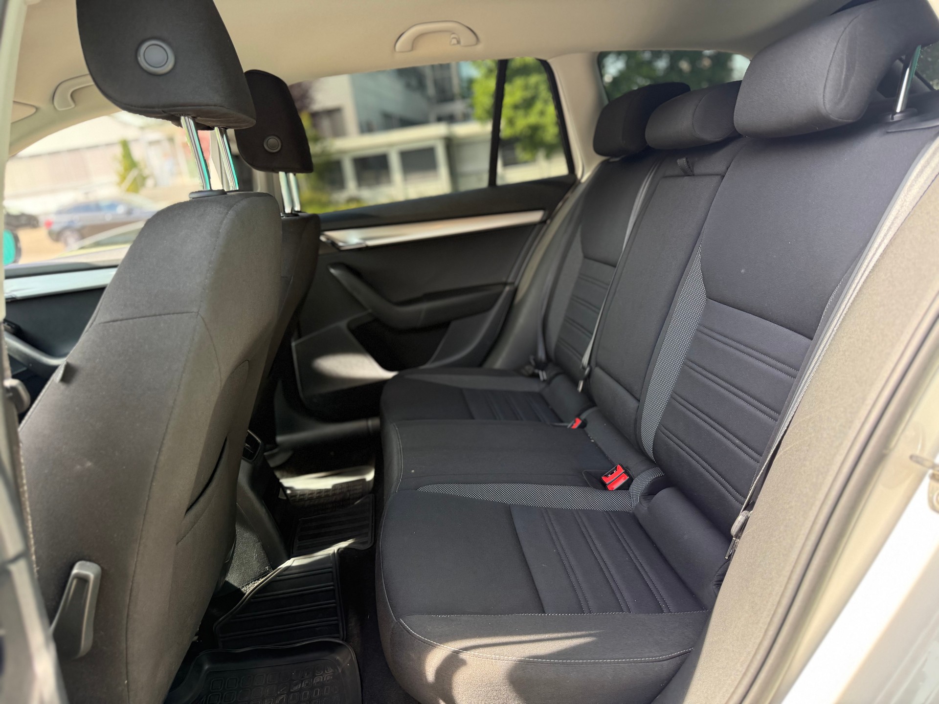 SKODA Octavia 1.5 G-tec Style CNG-image-11