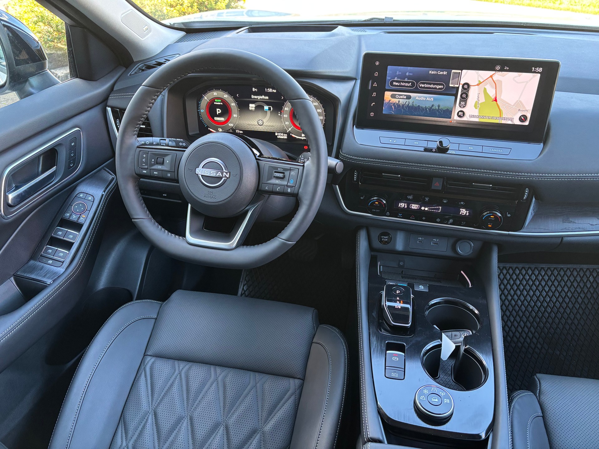 NISSAN X-Trail 1.5e-Pow 4WD Tekna+-image-5