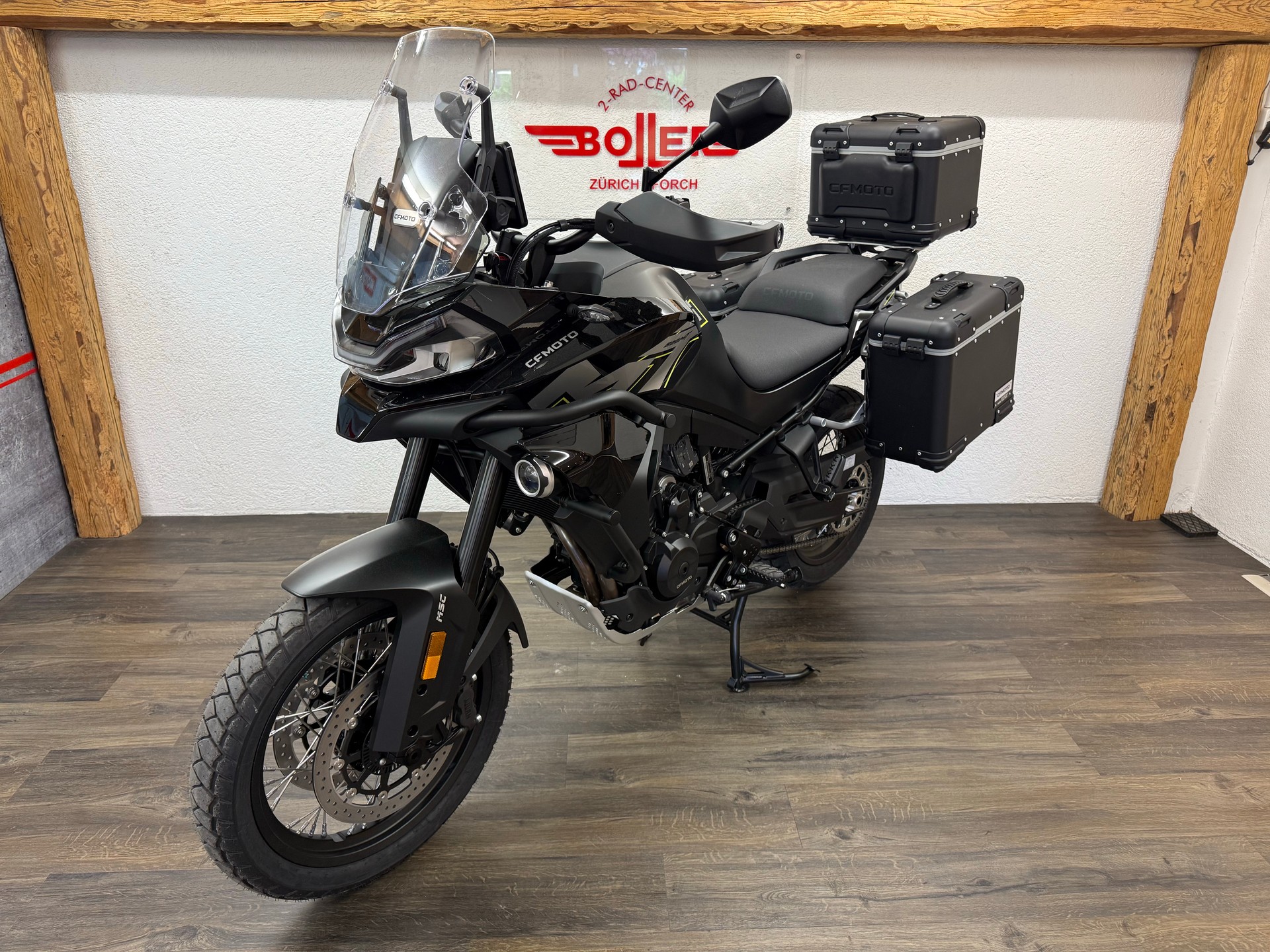 CF MOTO 800 MT Explore-showroom-element-1