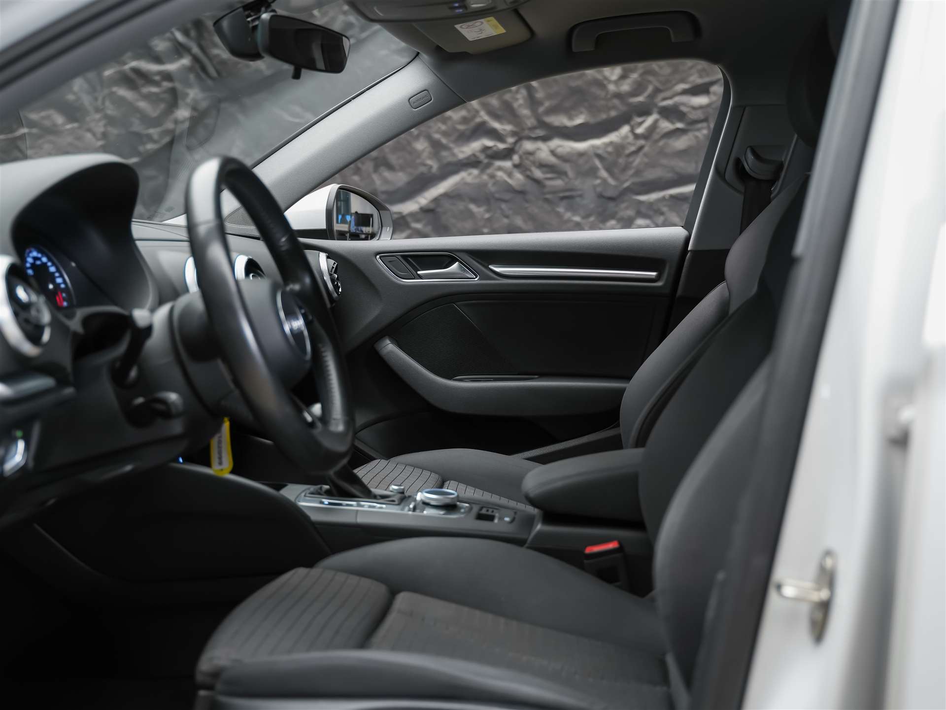 AUDI A3 Limousine 2.0 T FSI Sport quattro S-Tronic *4x4*MMI plus touch*Sitzheizung*-image-8