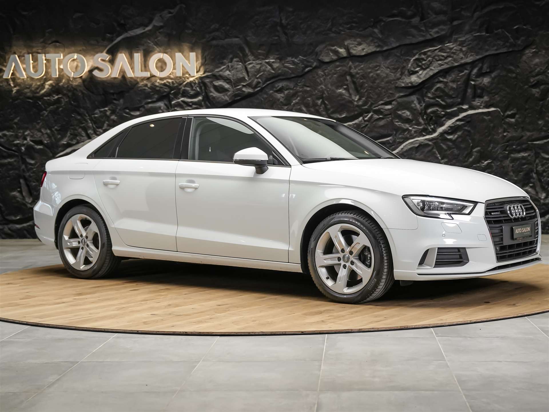 AUDI A3 Limousine 2.0 T FSI Sport quattro S-Tronic *4x4*MMI plus touch*Sitzheizung*-image-5