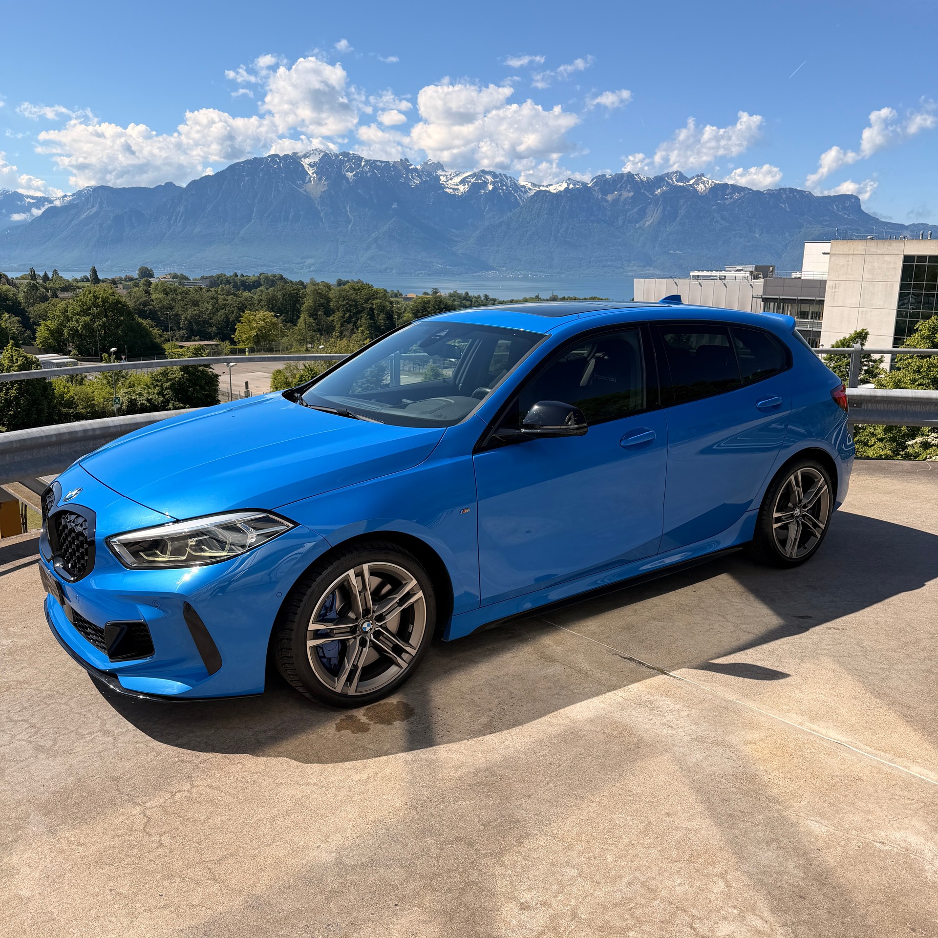 BMW M135i xDrive-image-3