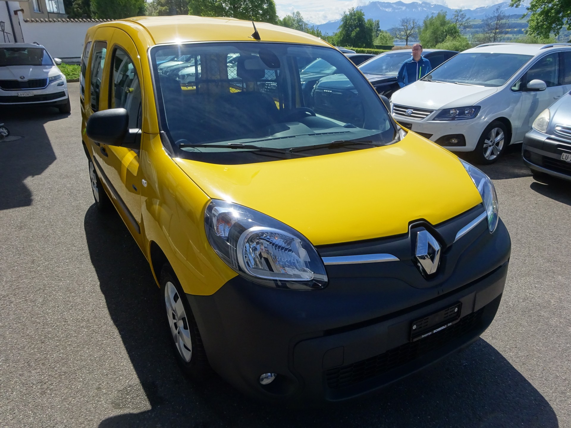 RENAULT Kangoo Z.E. 33 R60 Access 2 Plätze-image-3