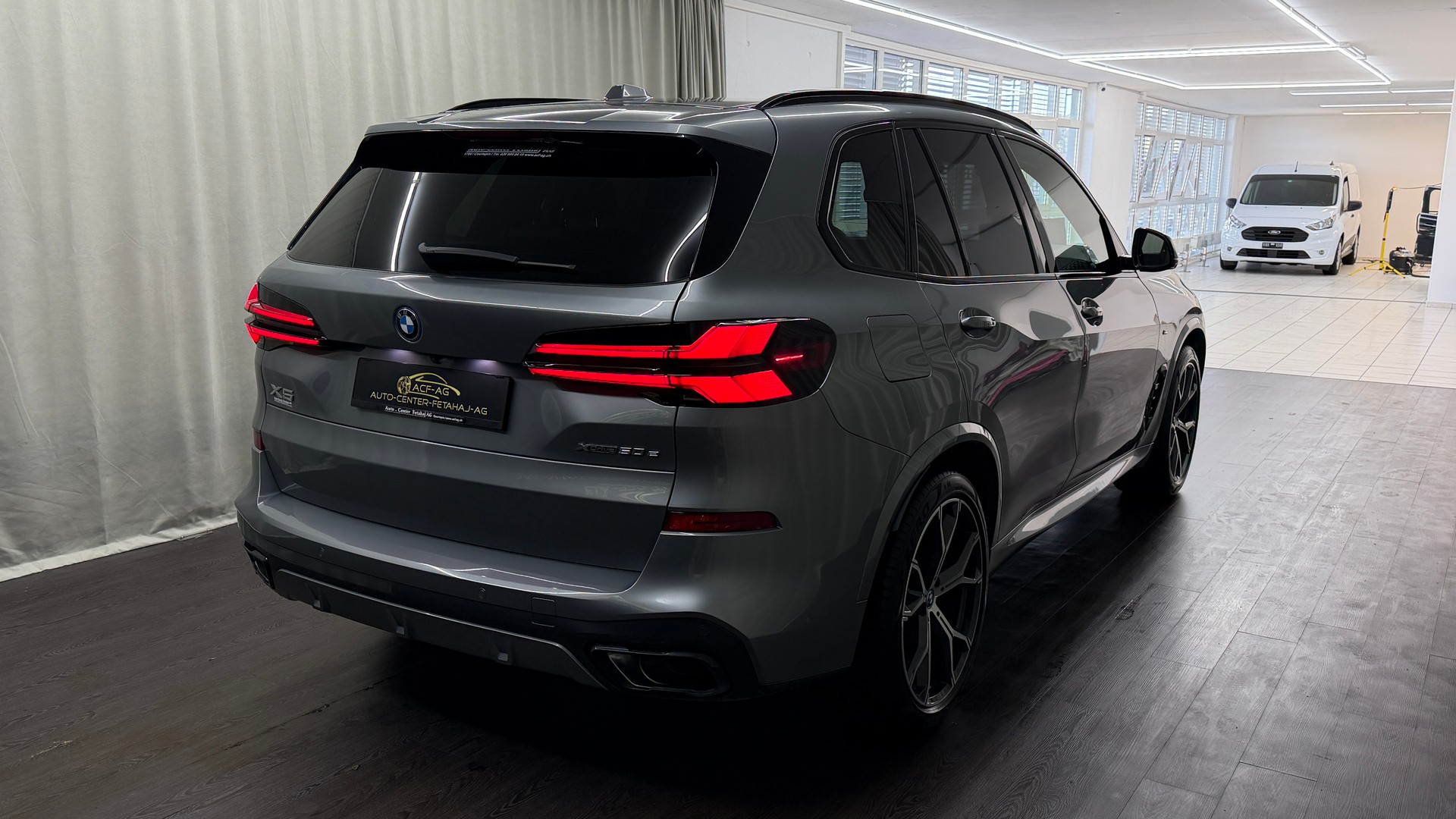 BMW X5 xDrive 50e M Sport Pro Steptronic-image-3