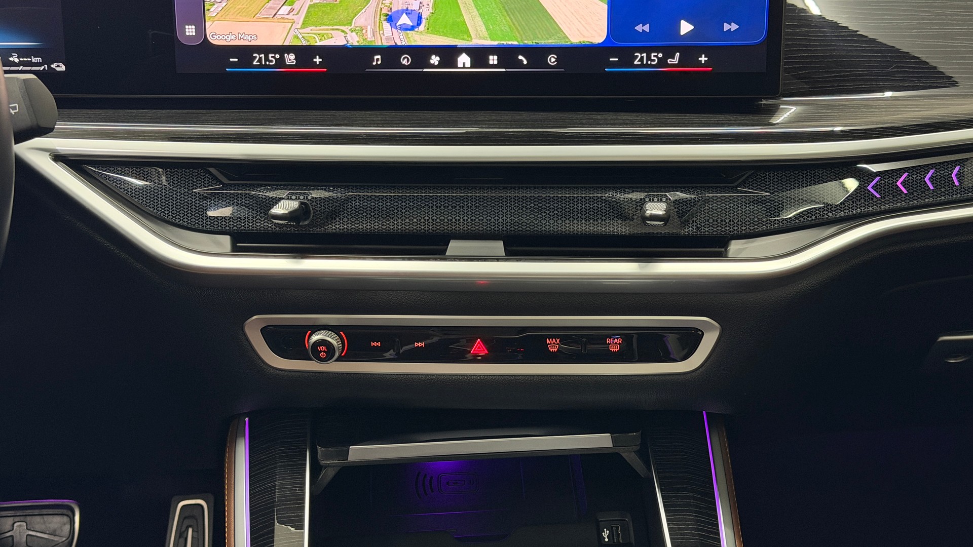 BMW X5 xDrive 50e M Sport Pro Steptronic-image-11
