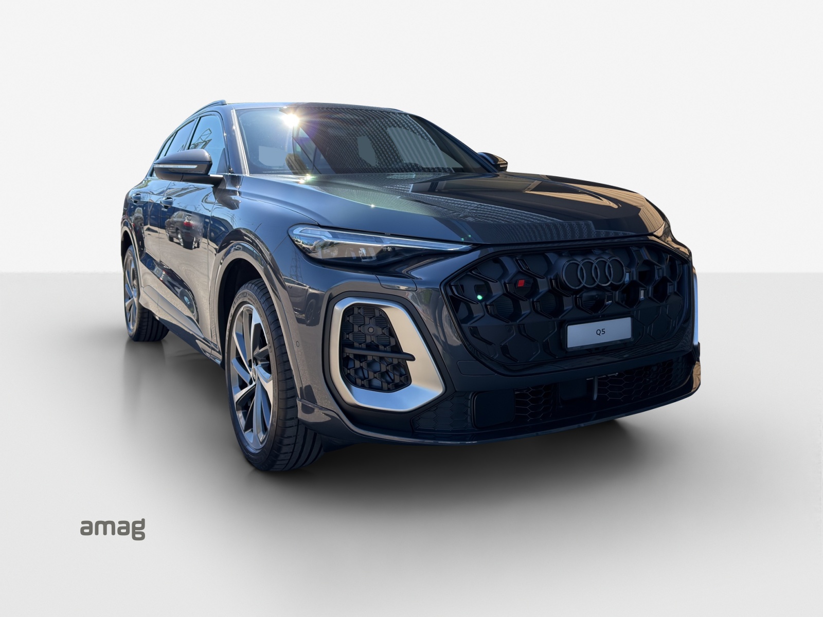 AUDI SQ5 TFSI quattro S-tronic-image-5