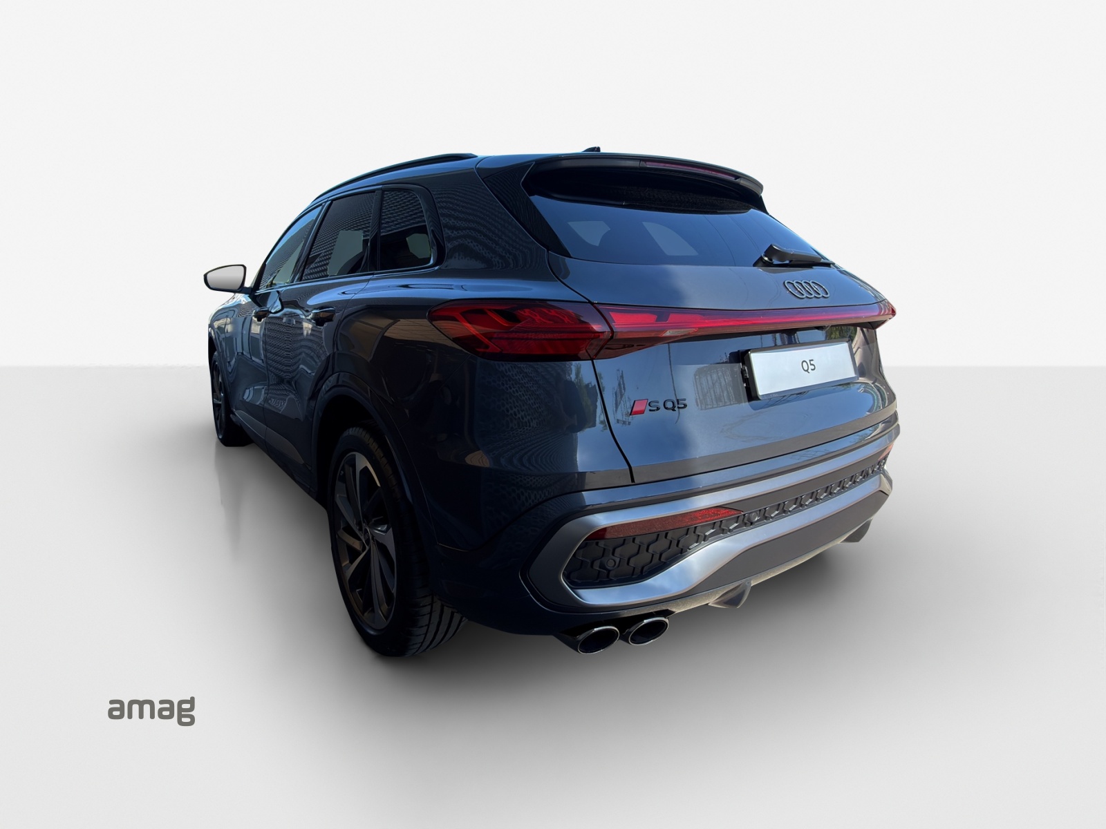 AUDI SQ5 TFSI quattro S-tronic-image-2
