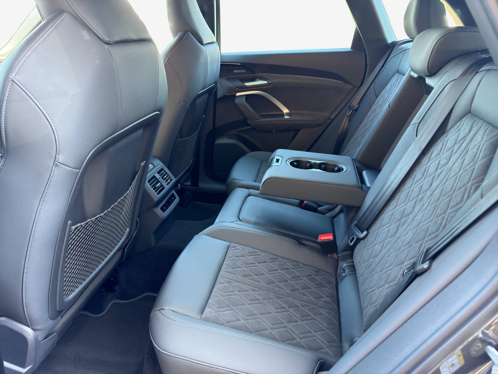 AUDI SQ5 TFSI quattro S-tronic-image-11
