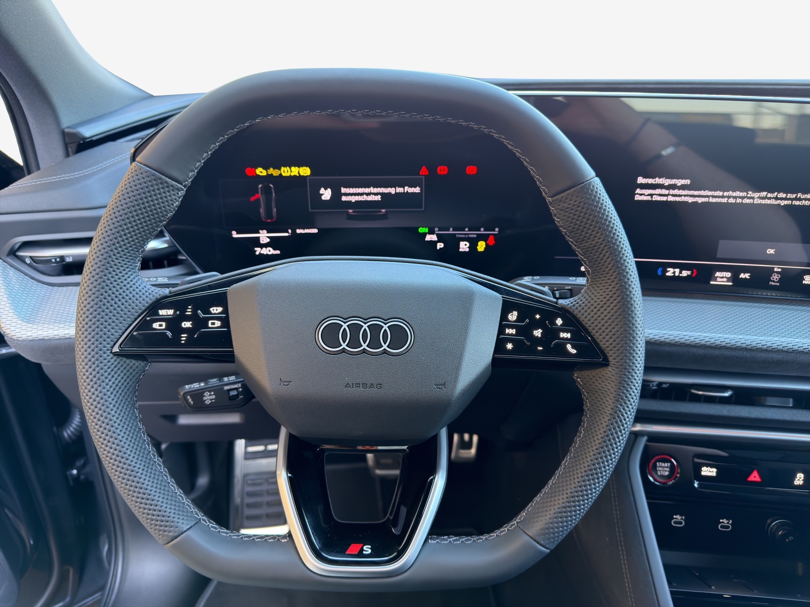 AUDI SQ5 TFSI quattro S-tronic-image-9