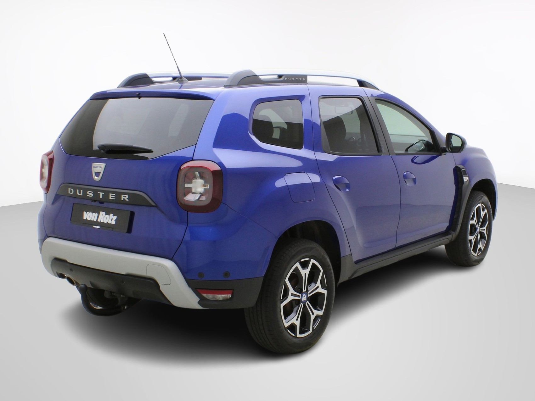 DACIA Duster 1.3 TCe Celebration 4WD-image-4