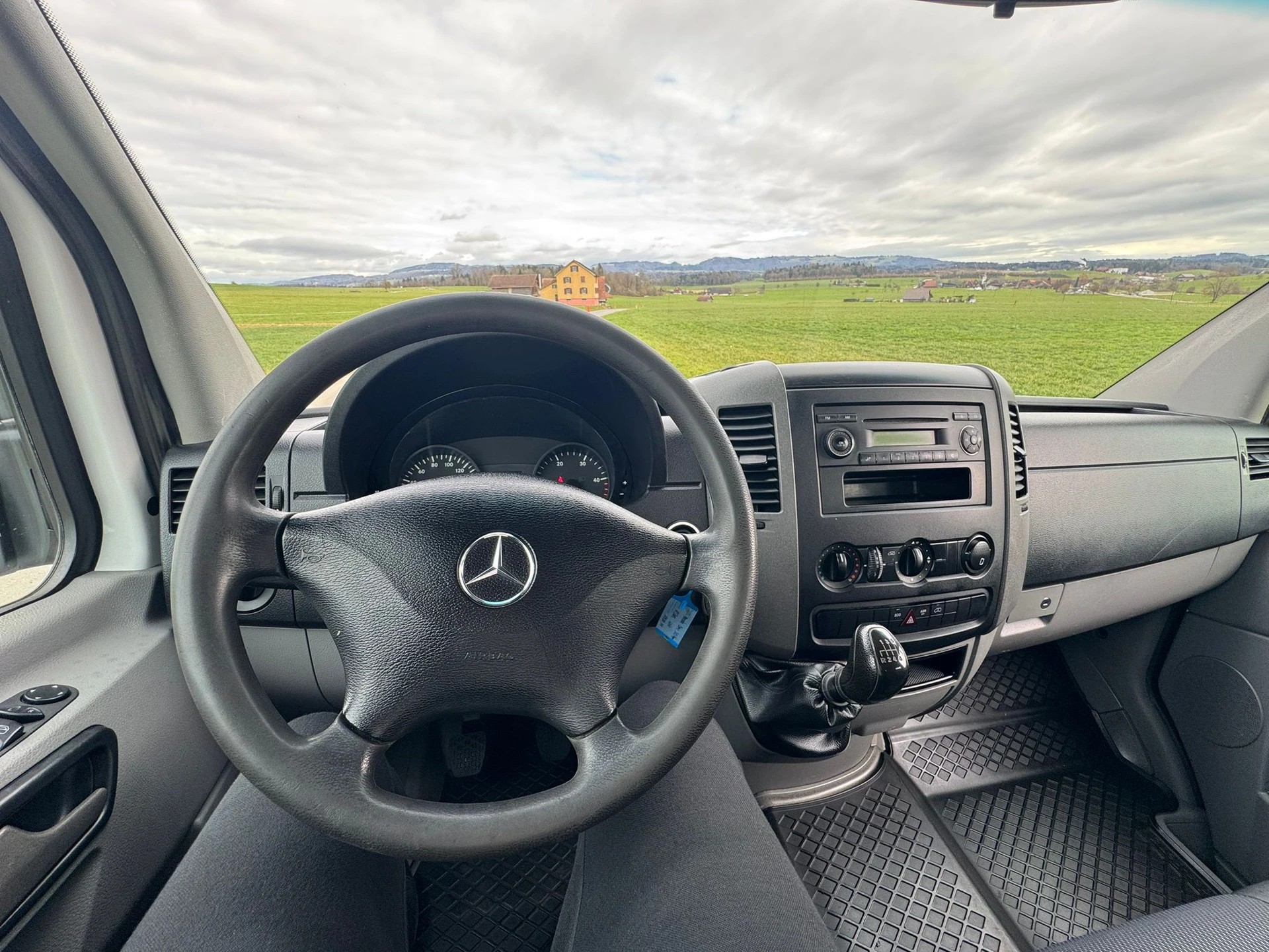 MERCEDES-BENZ Sprinter 313 CDI Standard Kipper mit Anhängerkupplung-image-13