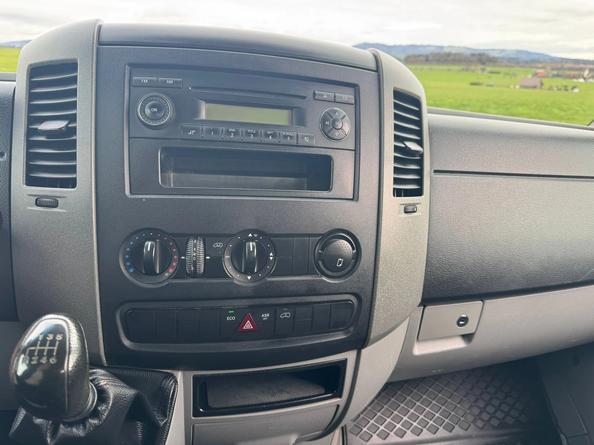 MERCEDES-BENZ Sprinter 313 CDI Standard Kipper mit Anhängerkupplung-image-12
