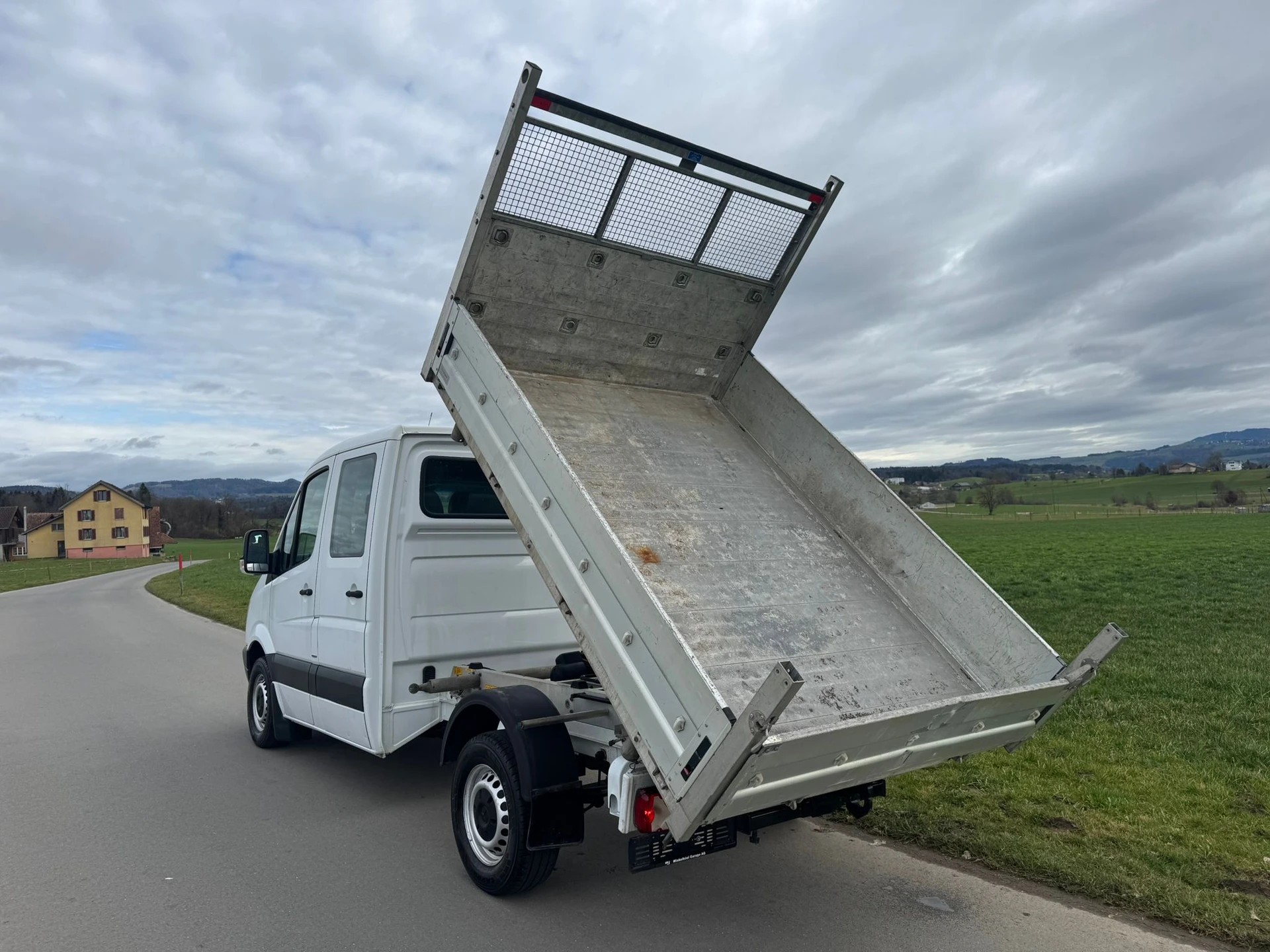 MERCEDES-BENZ Sprinter 313 CDI Standard Kipper mit Anhängerkupplung-image-2