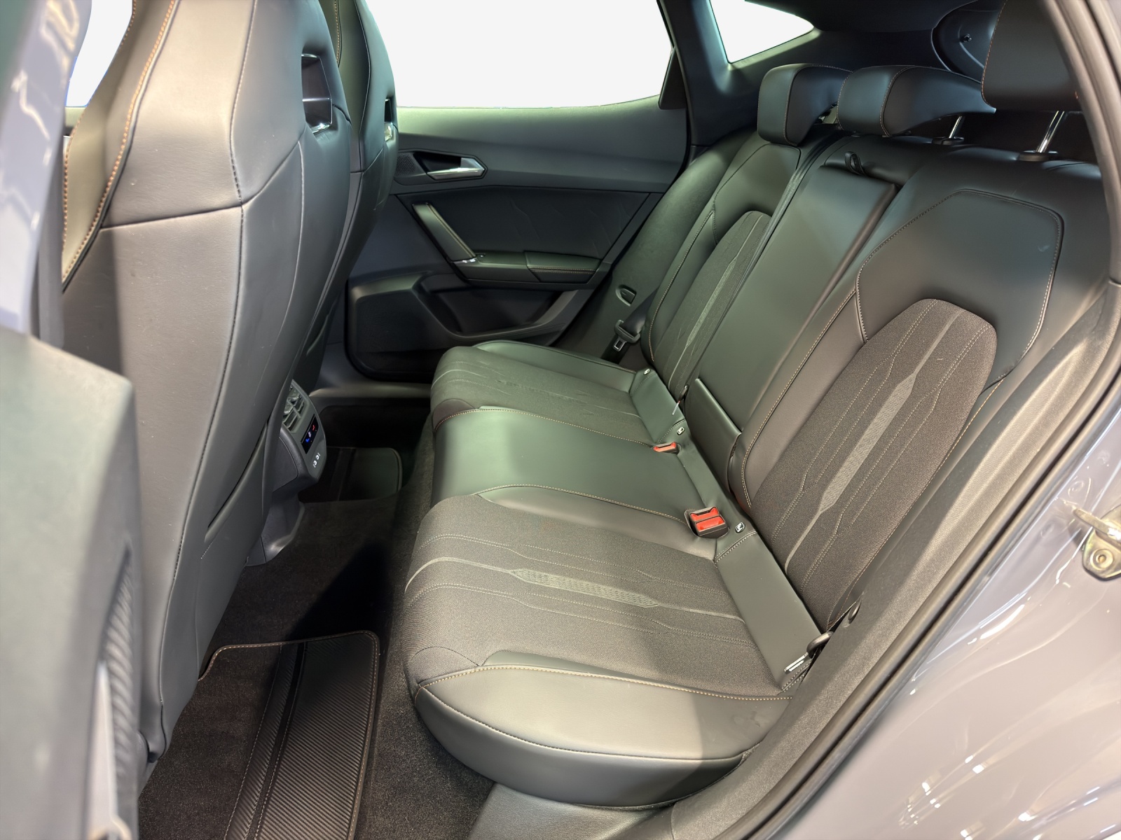 CUPRA Formentor 2.0TSI VZ 4Drive DSG-image-11