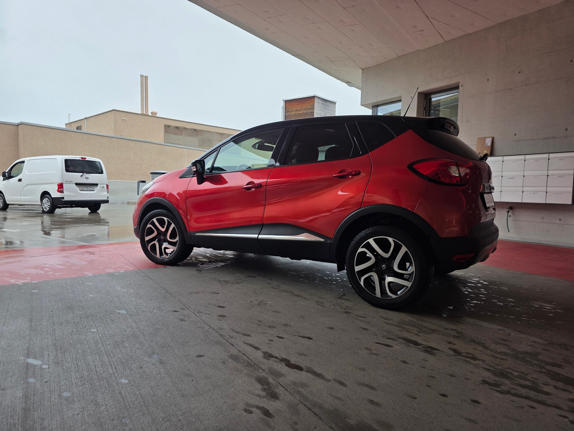 RENAULT Captur 1.2 T 16V Dynamique EDC-image-14