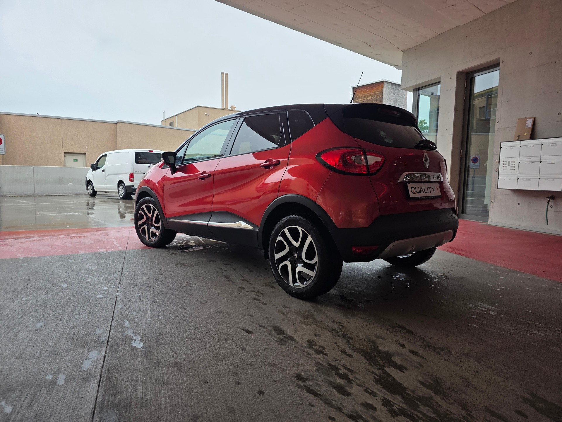 RENAULT Captur 1.2 T 16V Dynamique EDC-image-16