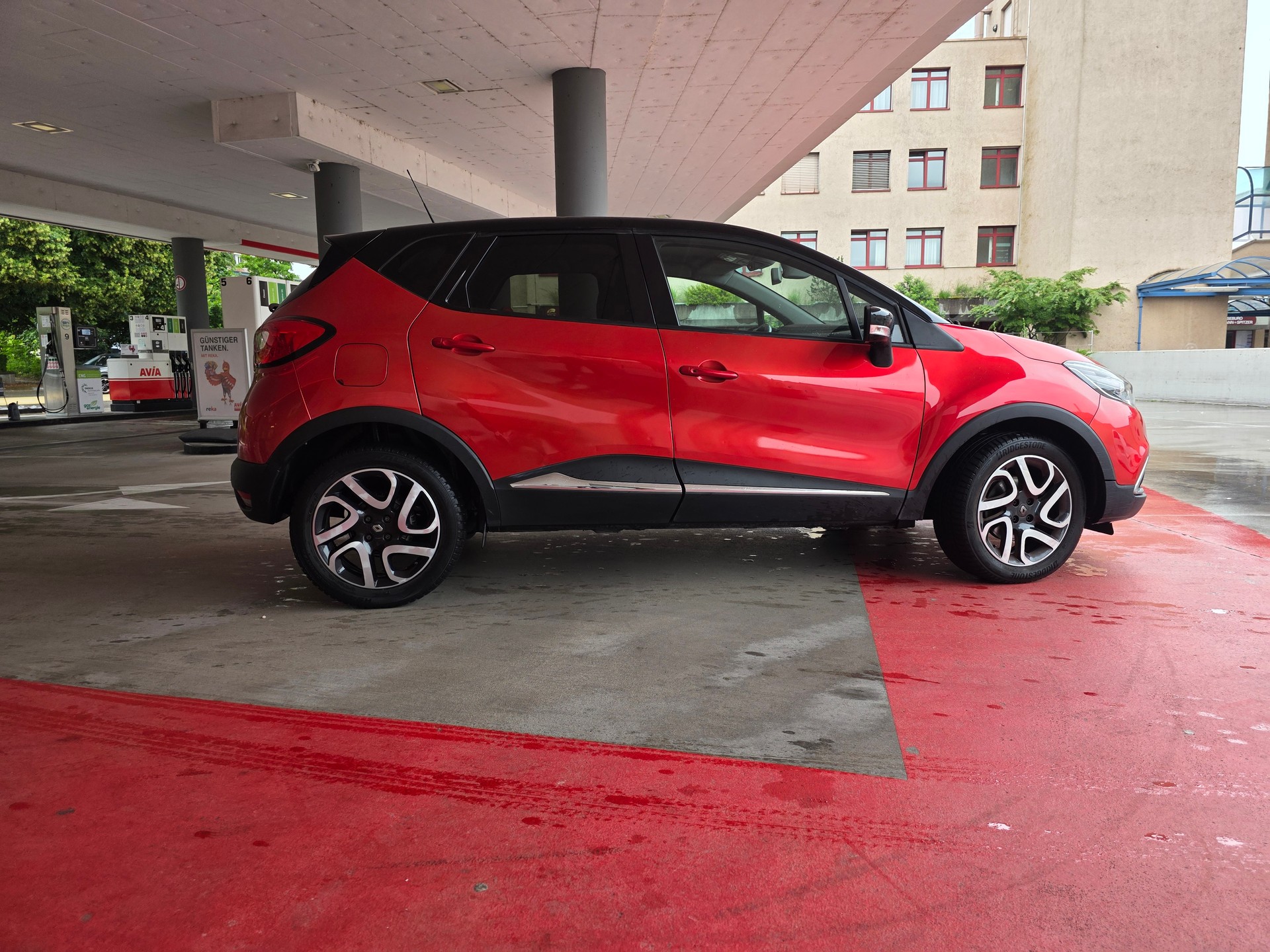 RENAULT Captur 1.2 T 16V Dynamique EDC-image-13